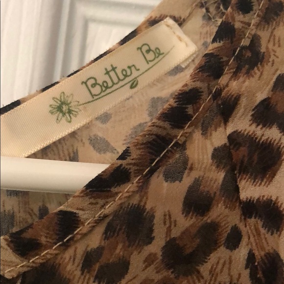 Leopard crop top - Picture 3 of 3